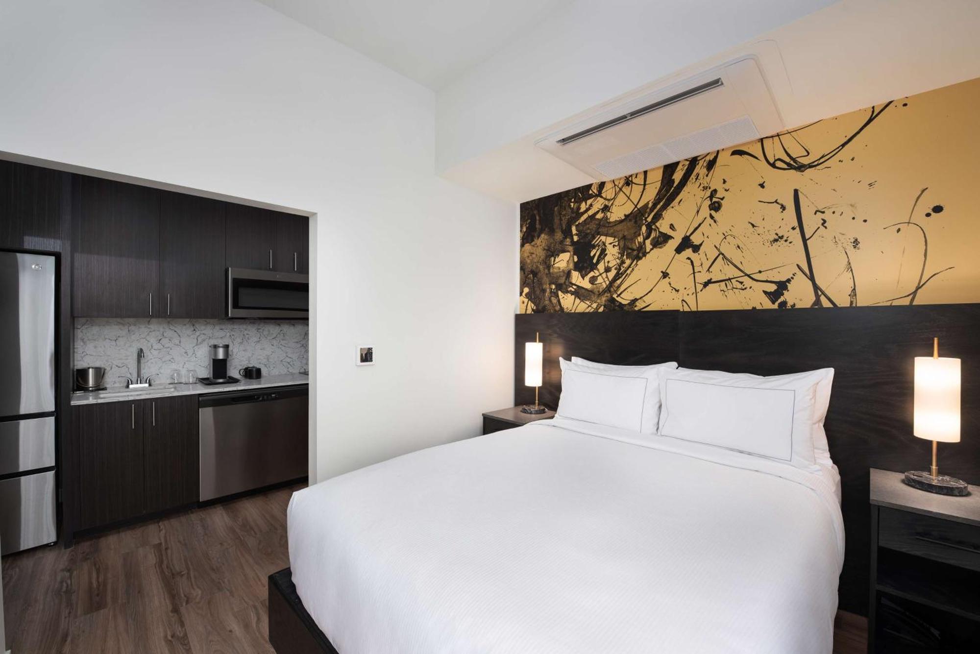 Holman Riverfront Park Hotel Salem, Tapestry By Hilton Exterior photo